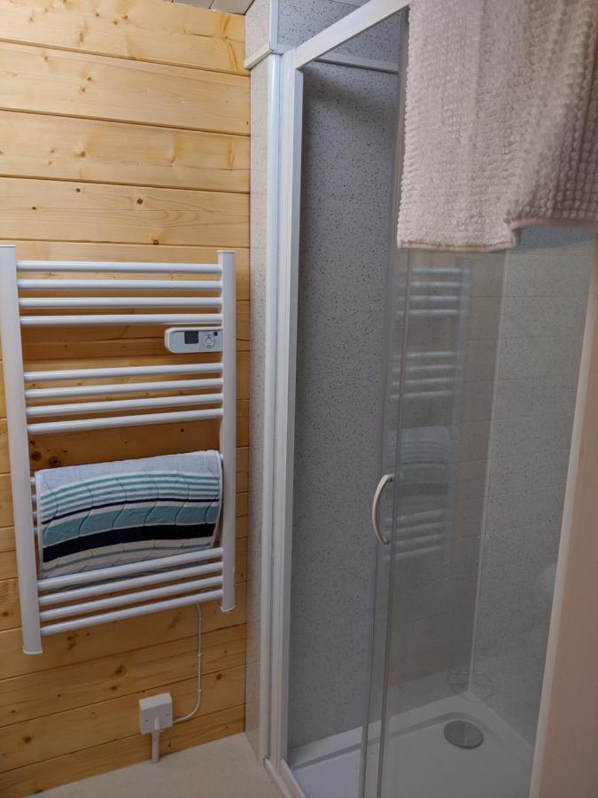 Foxhill Lodges Canterbury Ngoại thất bức ảnh
